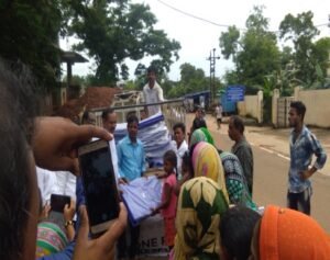 Peace Foundation activity: Tarpaulin Distribution Program During Cyclone Fani (photo 1 of 7)